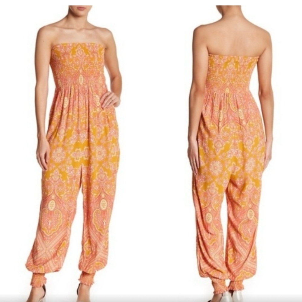 NWOT FREE PEOPLE THINKING OF YOU SMOCKED JUMPSUIT!!! - Picture 2 of 4